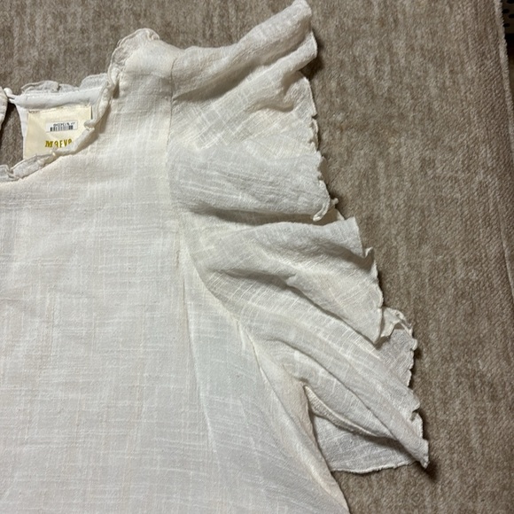 Medium Maeve white gauze top Anthropologie  100% cotton ruffle sleeves and hem - Picture 3 of 7